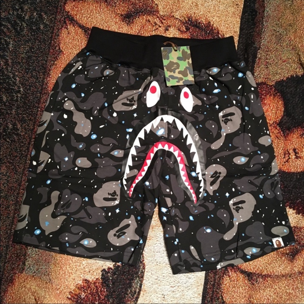 *NWT* Bape Galaxy Glow in the Dark Shorts - Picture 1 of 4